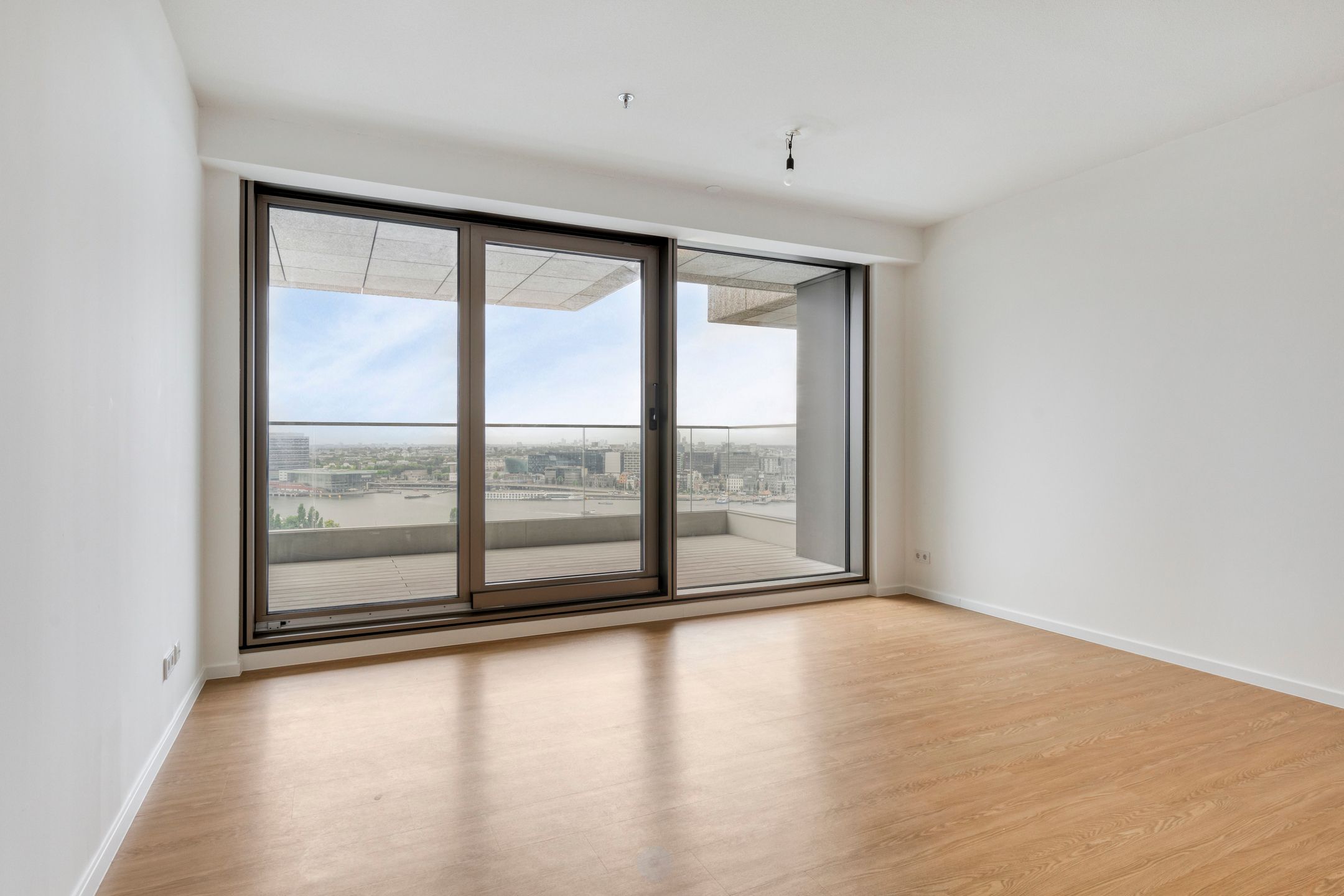 Foto 3 van Bercylaan 517