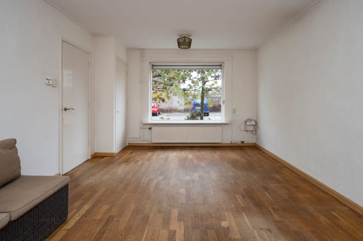 Photo 3 of Thorbeckestraat 23