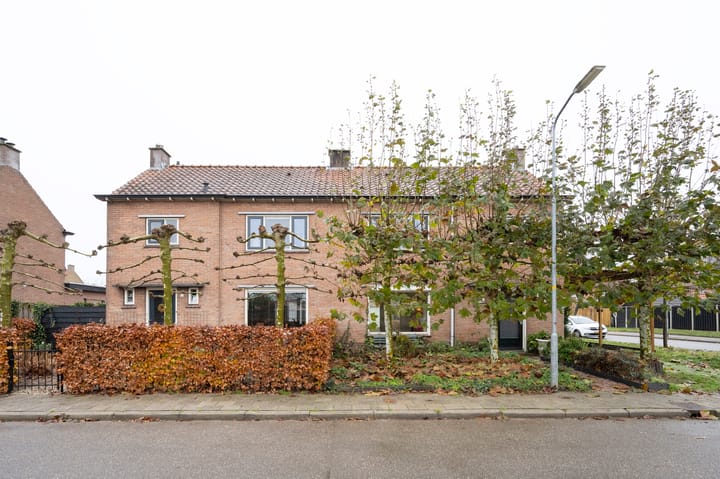 Photo 12 of Thorbeckestraat 23