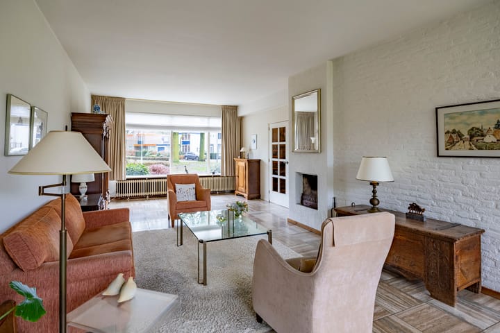 Foto 12 van Nassauplein 10