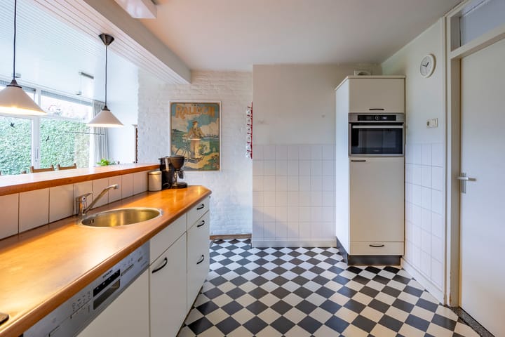 Foto 21 van Nassauplein 10