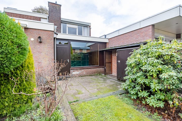 Foto 43 van Nassauplein 10