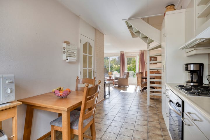 Foto 18 van Meester De Wolfplein 6