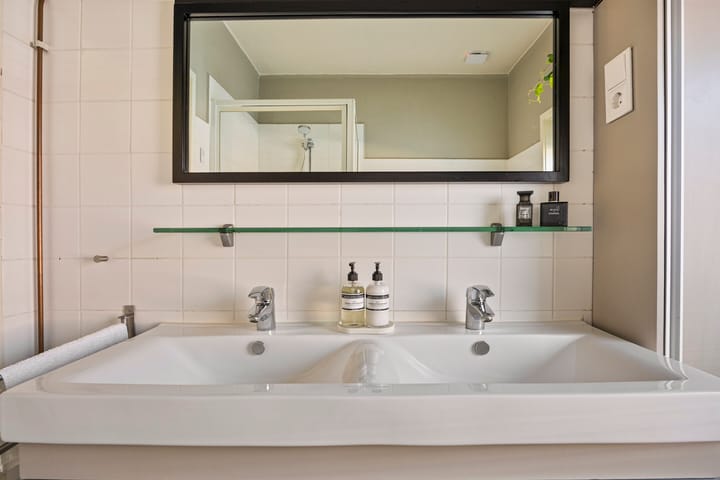 Photo 23 of Petrus Dondersstraat 108