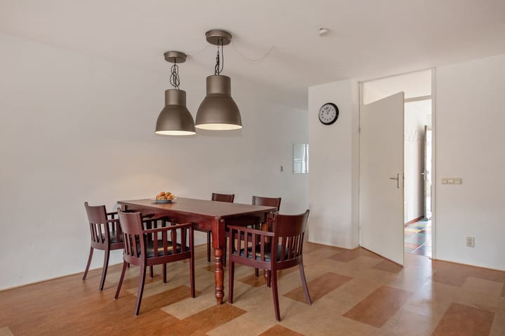 Photo 9 of Oeverwallaan 41