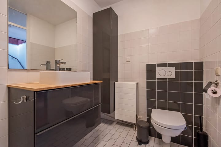 Photo 21 of Oeverwallaan 41