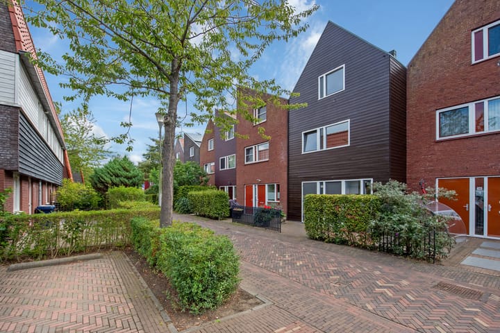 Photo 31 of Oeverwallaan 41