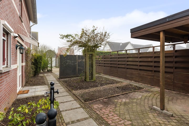 Photo 33 of Diet Kramerstraat 15