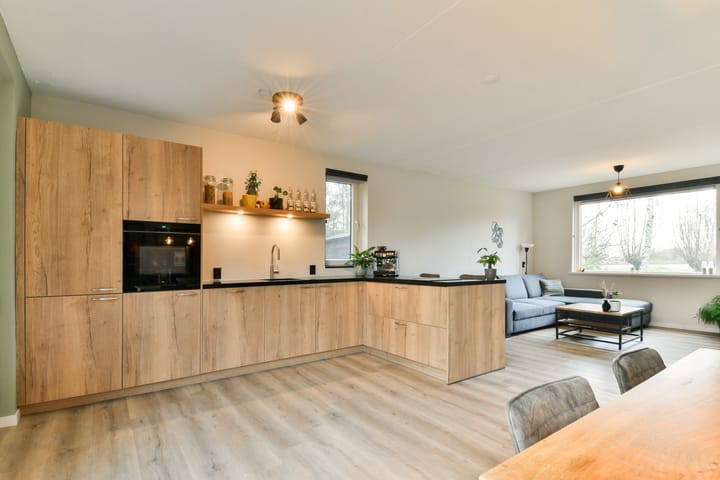 Photo 12 of Hazelaardreef 27