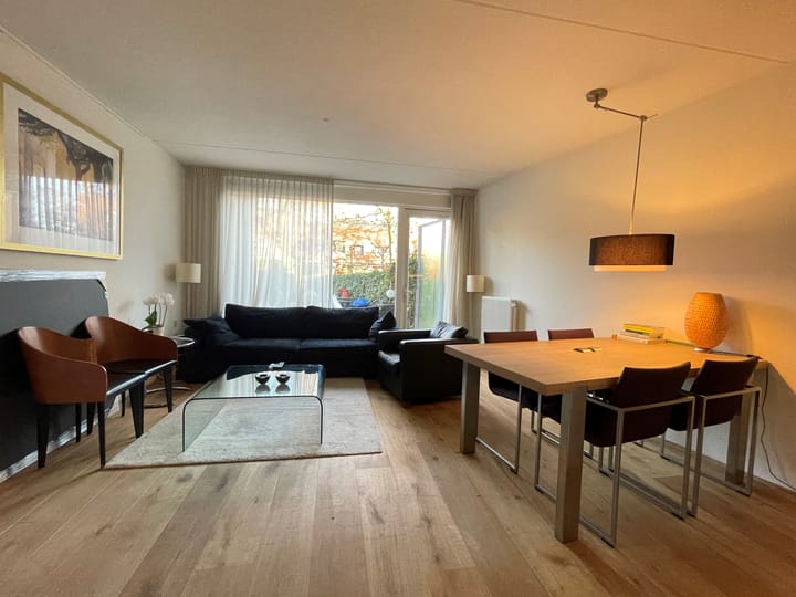 Photo 2 of W.A. Scholtenlaan 39