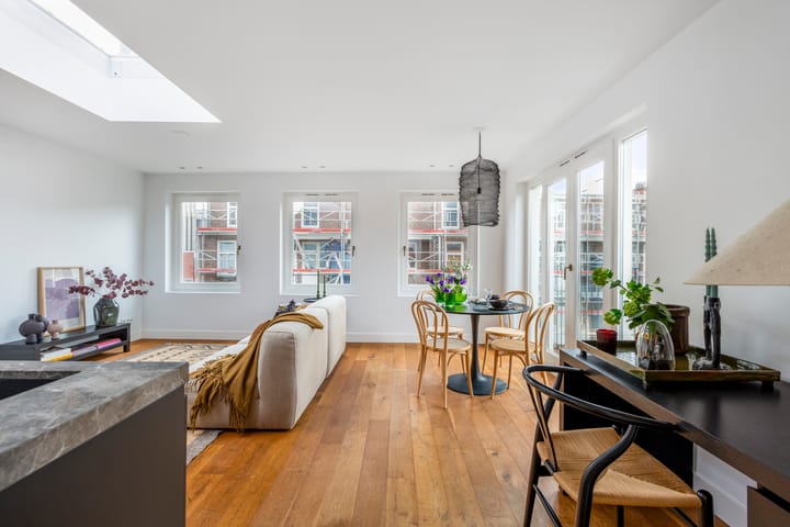 Photo 2 of Laurierstraat 246-G