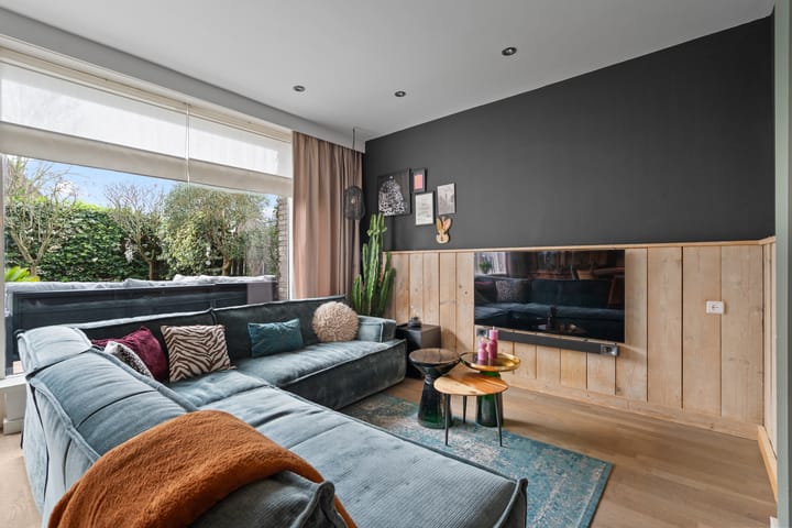 Photo 5 of Burgemeester Haefkensstraat 13