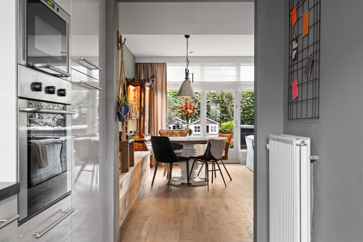 Photo 13 of Burgemeester Haefkensstraat 13