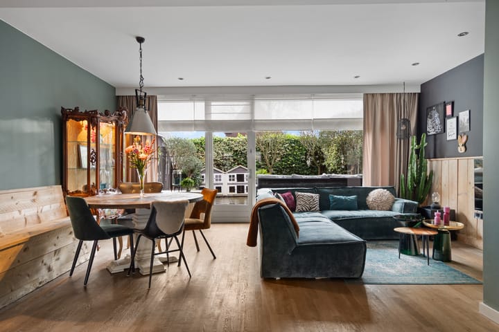 Photo 14 of Burgemeester Haefkensstraat 13