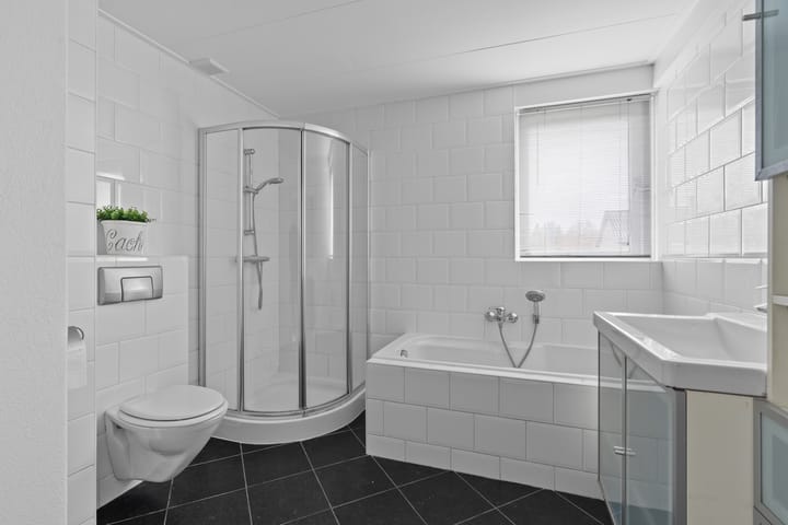 Photo 26 of Burgemeester Haefkensstraat 13