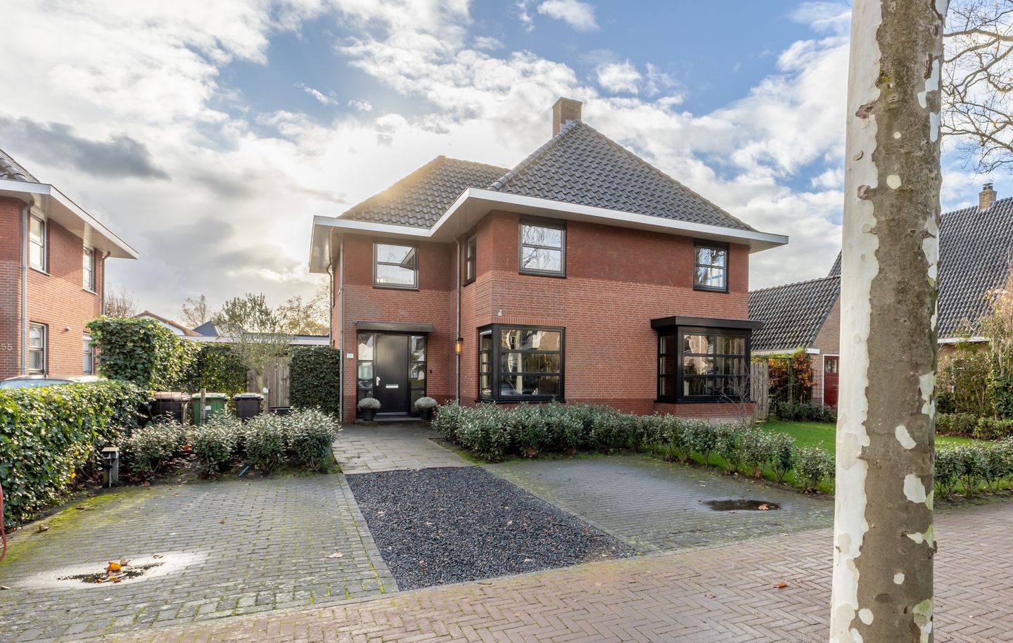 Foto 1 van Stationsweg 57