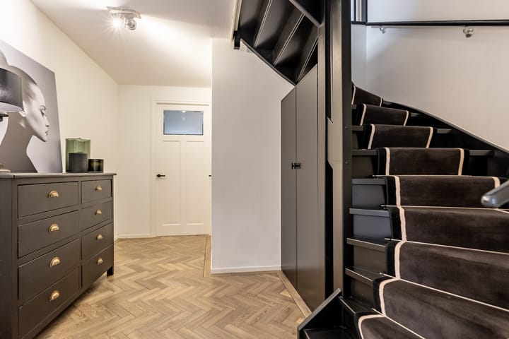 Foto 30 van Stationsweg 57