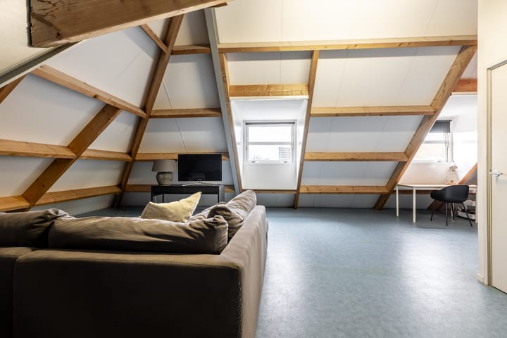 Foto 48 van Stationsweg 57