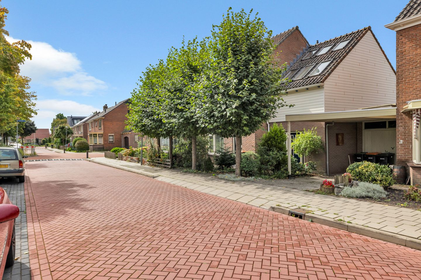 Photo 1 of Esdoornlaan 18