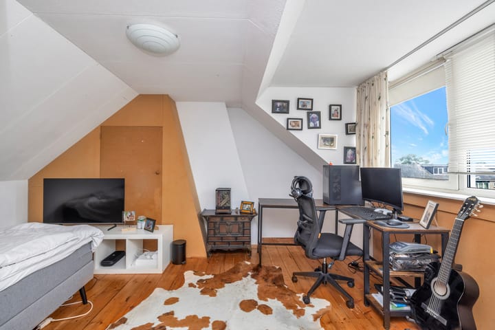 Photo 26 of Esdoornlaan 18