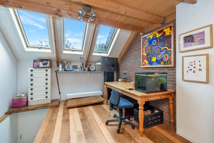 Photo 27 of Esdoornlaan 18