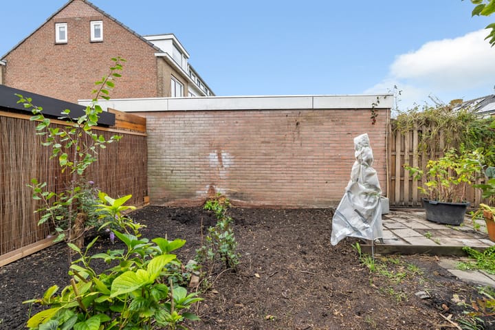 Photo 38 of Esdoornlaan 18