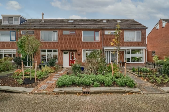 Photo 35 of Hellemastraat 7