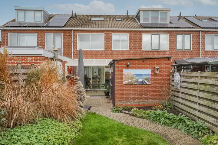 Photo 36 of Hellemastraat 7