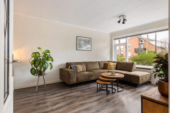 Photo 4 of Operettestraat 28