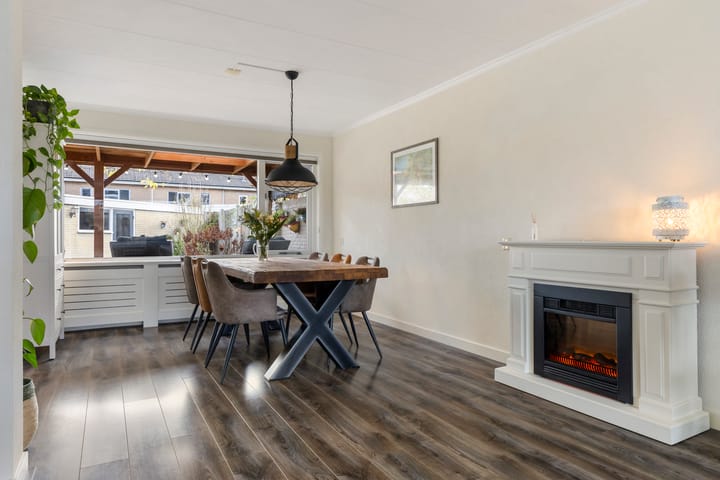 Photo 8 of Operettestraat 28