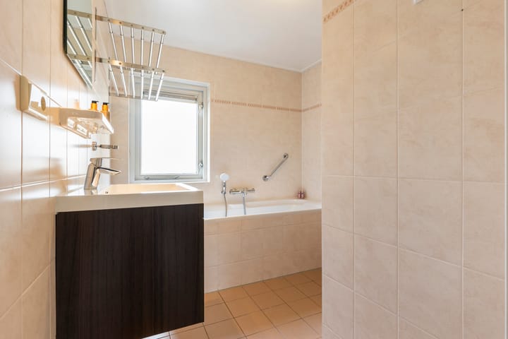 Photo 33 of Operettestraat 28