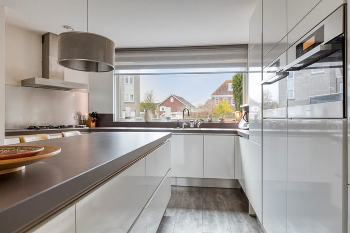 Foto 13 van Van Zeylstraat 26