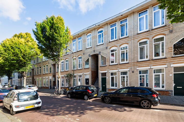 Van de Veldestraat 68