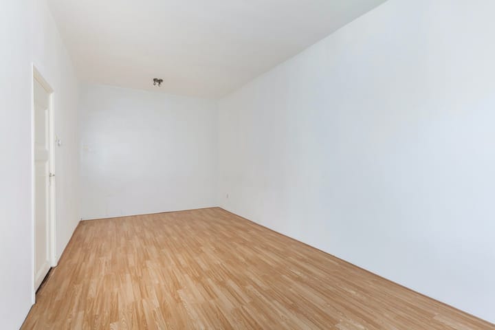 Foto 9 van Van de Veldestraat 68