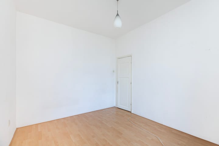 Foto 14 van Van de Veldestraat 68