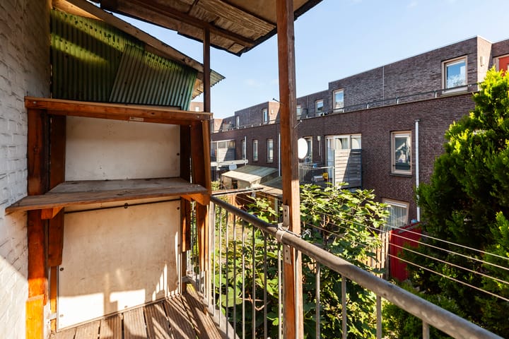 Foto 26 van Van de Veldestraat 68