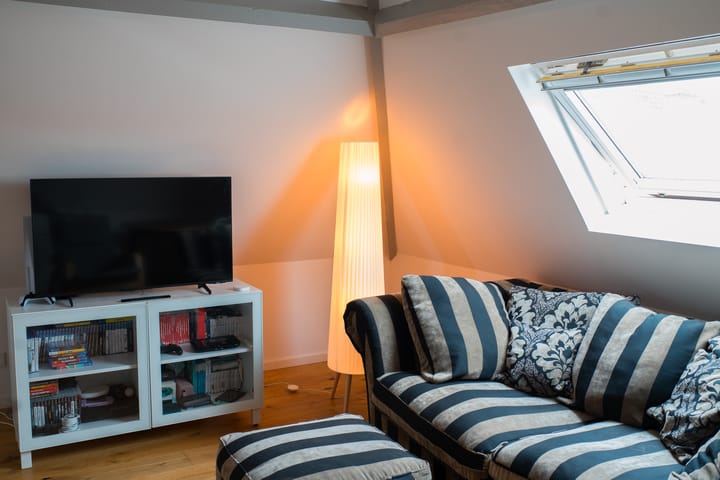 Foto 28 van Jacob van der Doesstraat 103-B