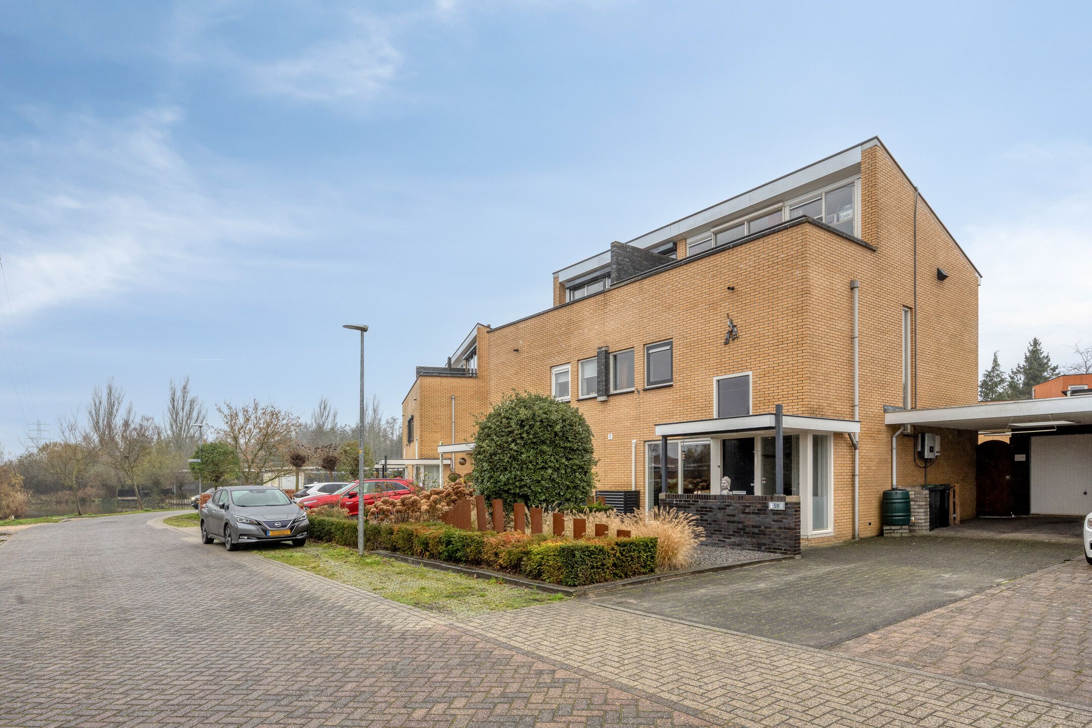 Foto 3 van Laakse Oever 59