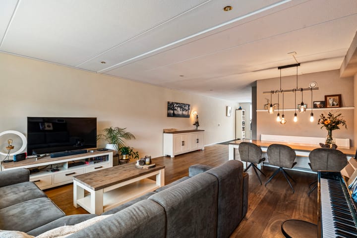 Foto 17 van De Tippe 8