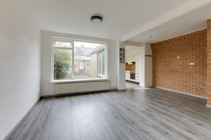 Foto 11 van Abraham Kuyperstraat 11