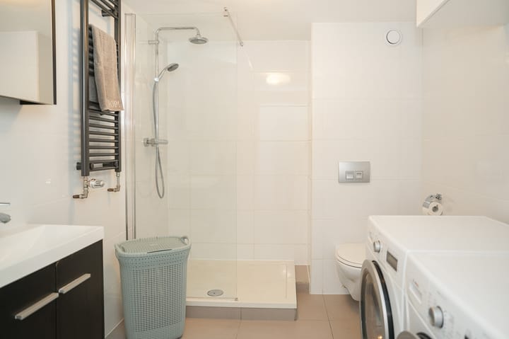 Foto 23 van Albert van Dalsumlaan 151