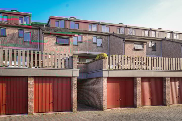 Foto 33 van Albert van Dalsumlaan 151