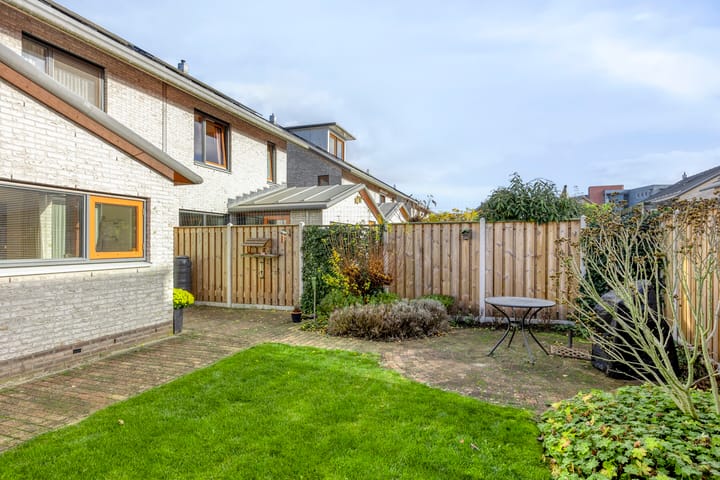 Photo 23 of Abraham Teerlinkstraat 11