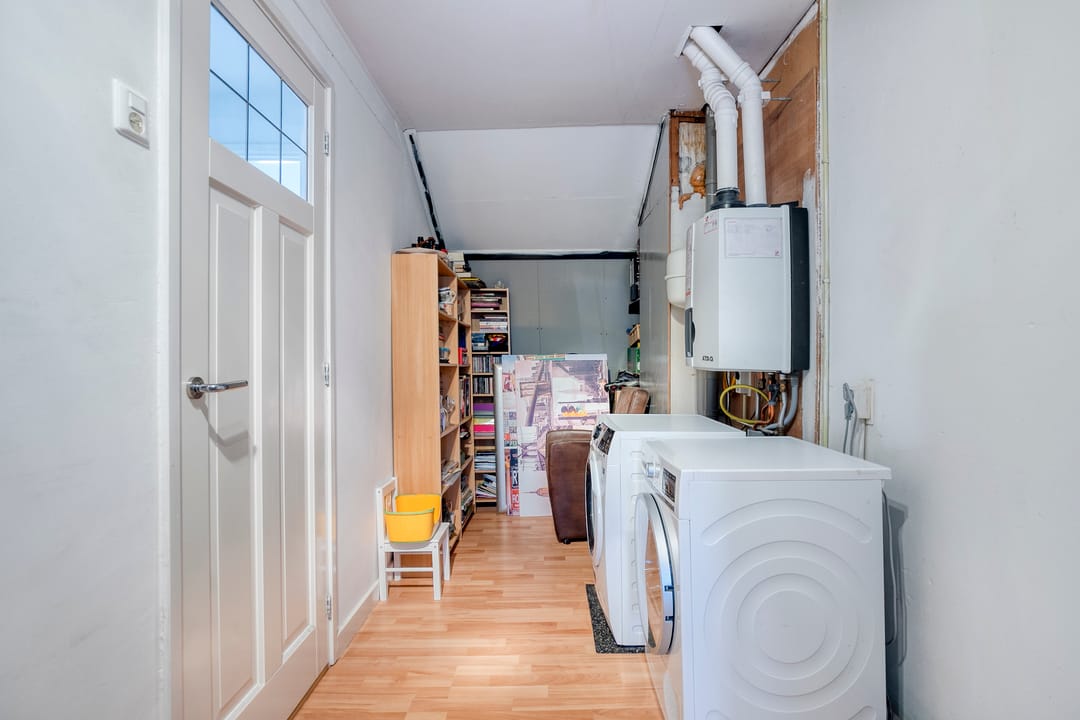 Photo 43 of Westerweg 83