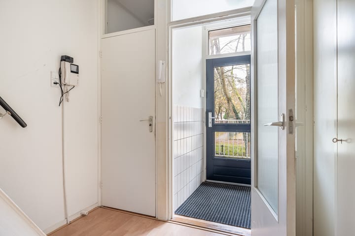 Photo 12 of S.M. Hugo van Gijnweg 13