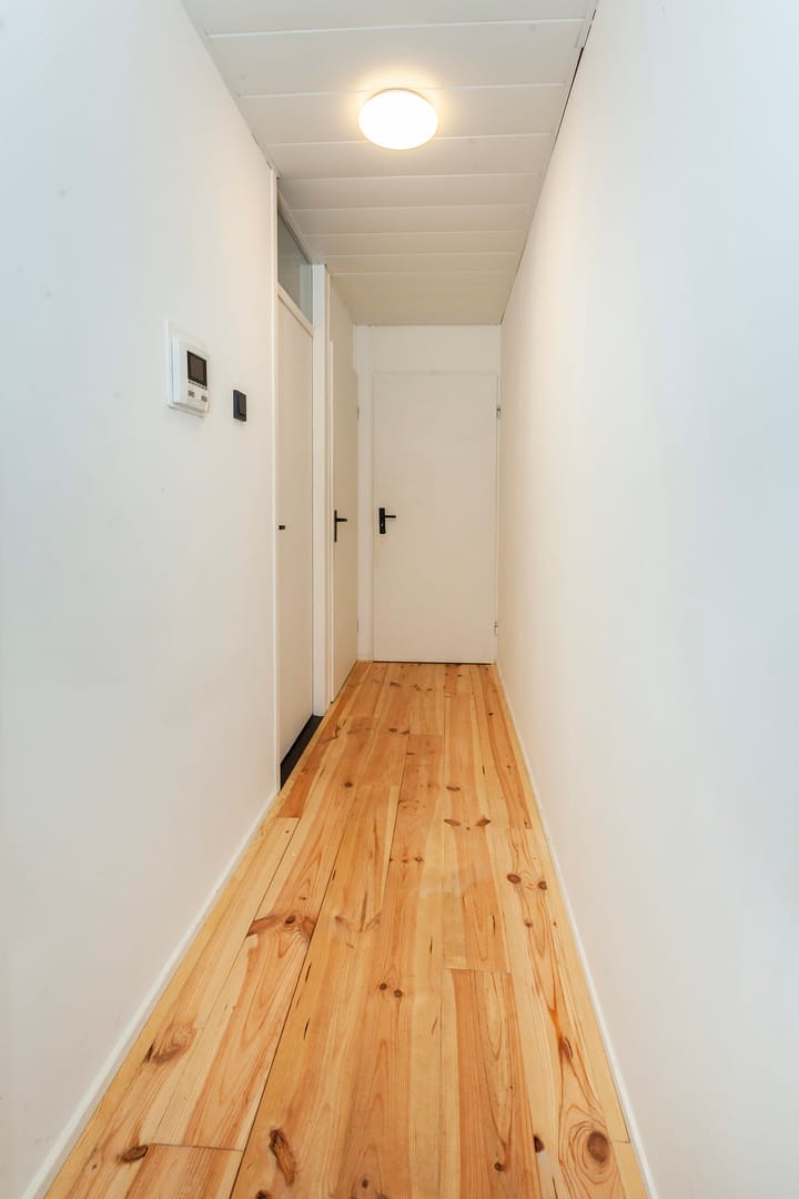 Photo 7 of Oosthavenplaats 32