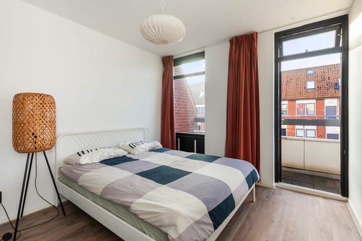 Photo 20 of Oosthavenplaats 32