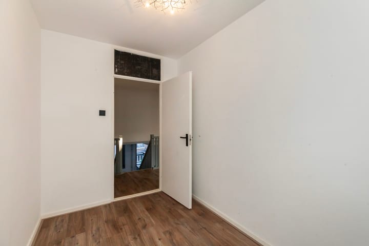 Photo 27 of Oosthavenplaats 32