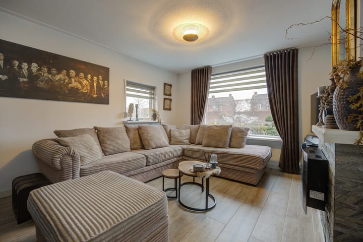 Photo 15 of Poppestraat 80