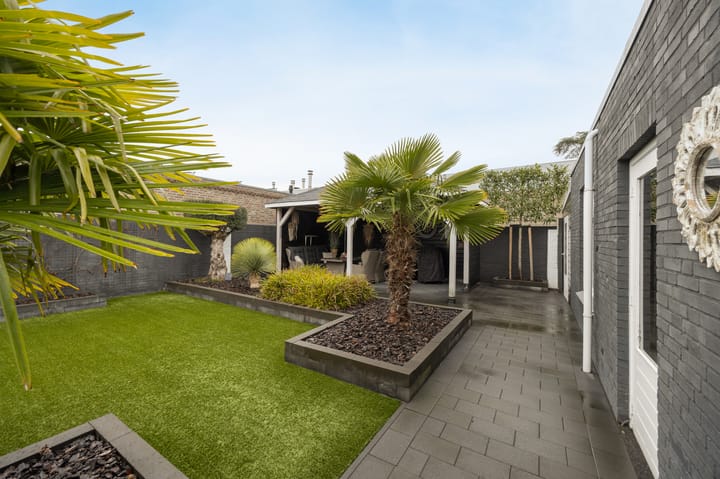 Photo 32 of Poppestraat 80